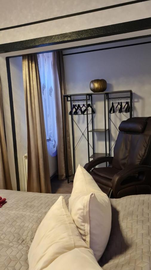 Best-Preis -Gold Suite- Mit Netflix, Self-Check-In, Ebike Ladestation, Fahrradraum, Wlan, Netflix Und Massagesessel - Direkt Am Elberadweg Im Herzen Von Wittenberge Zewnętrze zdjęcie