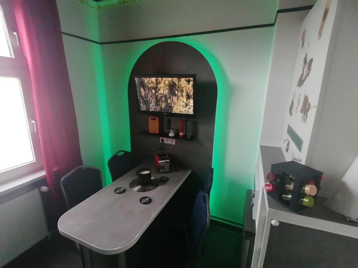 Best-Preis -Gold Suite- Mit Netflix, Self-Check-In, Ebike Ladestation, Fahrradraum, Wlan, Netflix Und Massagesessel - Direkt Am Elberadweg Im Herzen Von Wittenberge Zewnętrze zdjęcie